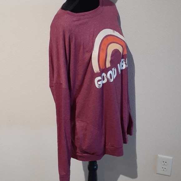 GOOD VIBES comfy LG sweatshirt w/pockets - Picture 2 of 5